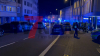 Bewaffneter bedroht Menschen - Großer Polizei- und Feuerwehr-Einsatz im Luisenhospital - Polizei ist mit einem großen Aufgebot vor Ort, das Gelände ist von schwer bewaffneten Polizisten umstellt - Bevölkerung wird gebeten,den Bereich um das Luisenhospital großräumig zu umfahren: Verletzte 64-jähriger wird auf einer Liege zum RTW gebracht! 