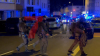Bewaffneter bedroht Menschen - Großer Polizei- und Feuerwehr-Einsatz im Luisenhospital - Polizei ist mit einem großen Aufgebot vor Ort, das Gelände ist von schwer bewaffneten Polizisten umstellt - Bevölkerung wird gebeten,den Bereich um das Luisenhospital großräumig zu umfahren: Verletzte 64-jähriger wird auf einer Liege zum RTW gebracht! 