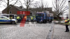 Motorradstaffel im Einsatz - Abstands- und Ladungssicherungskontrollen - LKW werden gründlich kontrolliert - Polizei, Zoll und Amt für Arbeitsschutz an Kontrolle beteiligt: 