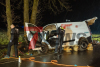 Schwerer Verkehrsunfall - Frontal gegen Baum - Ursache unklar - zwei Insassen massiv eingeklemmt - drei schwerverletzte, darunter ein zweijähriges Kind: 