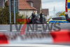 Motorradfahrer lebensgefährlich verletzt - Rettungshubschrauber transportierte Motorradfahrer in ein Krankenhaus - Verkehrsunfallteam der Polizei nimmt Ermittlungen auf: 