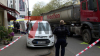 Schockierende Bilder für Augenzeugen - Radfahrerin verliert bei Unfall das Leben - Rettungskräfte haben keine Chance mehr - Polizei baut Sichtschutzzaun auf - Verkehrsunfallteam der Polizei hat Ermittlungen aufgenommen: 