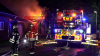 Großaufgebot an Feuerwehrkräften - Bewohner konnten PKW´s retten - Nachbarn waren noch wach, entdeckten Feuer und verhinderten Schlimmeres - Wohnhaus nicht mehr bewohnbar : Wir haben die Nachbarn und Schutzengel im O-Ton!