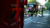 Personen haben Brandruß im Gesicht - Menschen müssen mit Drehleitern gerettet werden - Großaufgebot an Feuerwehr und Rettungsdienst - Warnapp NINA ausgelöst: 