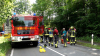 mindestens drei Personen werden verletzt - Seelsorge im Einsatz - ersten Angaben nach soll es sich um einen Unfall gehandelt haben: 