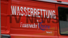 Polizeihubschrauber unterstützt bei der Suche aus der Luft - Feuerwehrtaucher aus Rheine im Einsatz - Person bleibt vermisst - Notfallseelsorge betreut Angehörige vor Ort - Drohne unterstützt die Suche - Bürgermeister mit Appell an Bürger - Gefahren des Sees werden oft unterschätzt: 