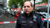 Täter flüchtig - Großfahndung eingeleitet - erneute Gewalttat binnen weniger Tage - vier Personen werden verletzt, eine davon lebensgefährlich - Sondereinsatzkommando der Polizei im Einsatz - Notfallseelsorge vor Ort - Einschussloch in Tür des Frisörsalons: Wir sind mit einer LiveU vor Ort und erstellen erstes Bildmaterial!