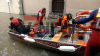 Hotelbesitzer bleibt auf kosten sitzen, keine Versicherung nimmt ihn auf - Donau soll 10 Meter Marke im Verlauf des Nachmittages knacken - Anwohner versuchen Hab und Gut so gut es geht zu schützen - Risiken für Versicherungen zu hoch: 