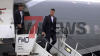 Ronaldo verlässt Flieger (on Tape) - berühmtester Fußballspieler landet am beschaulichen FMO - Tausende Fans in Trikots - Fans sind in freudiger Erwartung für den Beginn der EM 2024: 