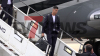 Ronaldo verlässt Flieger (on Tape) - berühmtester Fußballspieler landet am beschaulichen FMO - Tausende Fans in Trikots - Fans sind in freudiger Erwartung für den Beginn der EM 2024: 