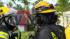 Großaufgebot an Rettungskräften - Feuerwehr deckt Dach mit Drehleiter ab - Feuerwehrdrohne kontrolliert Dach - Verletzt wurde glücklicherweise niemand - Energieversorger muss Gasleitung freilegen - Nachbar versorgt Anwohner und Rettungskräfte mit Kaffee: 