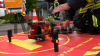 Großaufgebot an Rettungskräften - Feuerwehr deckt Dach mit Drehleiter ab - Feuerwehrdrohne kontrolliert Dach - Verletzt wurde glücklicherweise niemand - Energieversorger muss Gasleitung freilegen - Nachbar versorgt Anwohner und Rettungskräfte mit Kaffee: 