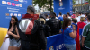 Polizei rüstet auf - Englandfans belagern Kölner Innenstadt - Polizei in vollständiger Schutzausrüstung: 