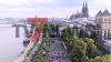 50.000 Fans bei Public Viewing - Deutzer Brücke gesperrt - Deutschland gelangt nicht ins Viertelfinale - niedergeschlagene Stimmung bei Deutschlandfans: 