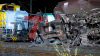 Bahnstrecke Köln-Aachen gesperrt – Güterzug und 10 Wagons bei Kerpen entgleist - drei Menschen verletzt, einer davon schwer - Bahnstrecke zwischen Köln und Aachen ist vollständig gesperrt - Schienenersatzverkehr wird eingerichtet - Unfall zwischen Güterzug und Bauzug: Experten sind vor Ort, um die Schäden zu begutachten und die Ursache des Unfalls zu ermitteln