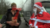Rührende Szenen - Strahlende Augen bei LKW-Fahrern - Familien werden per Videocall dazugeschaltet - große Freude über weihnachtliche Geschenkaktion - LKW-Fahrer über Weihnachten von Familien getrennt: 
