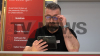 Emir Duratovic schlägt Räuber in die Flucht - er wurde bereits mehrfach überfallen - Täter konnten kaum Beute machen - geklautes Handy ist nutzlos für die Diebe, da es sich um ein Dummy handelt - Duratovic sagt deutlich, "wenn Dummheit weh tut, müssten die im Krankenhaus liegen": Überwachungskameras zeigen, wie Duratovic die Räuber in die Flucht schlägt - mehrere Perspektiven der Kameras exklusiv vorhanden