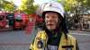 Personal reagiert umsichtig und evakuiert Besucher sofort - Feuerwehr dringt unter Chemieschutzanzügen dichtet Leckage ab und schlägt Chlorgas mit Wasser nieder: Feuerwehr mit 55 Kräften im Einsatz - Keine Personen verletzt