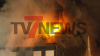 Zweiter Weihnachtsfeiertag endet in Tragödie - meterhohe Flammen schlagen überall aus dem Haus - große Rauchwolke zieht in den Nachthimmel - Großaufgebot an Rettungskräften - Wohnhaus unbewohnbar - hoher Sachschaden - Brandursache unklar: Wohnhausbrand Dortmund-Brechten – Großaufgebot der Feuerwehr, schwierige Löscharbeiten bei Minusgraden