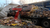 LKW bleibt nach Reifenpanne auf dem Seitenstreifen liegen, weiterer LKW krachte in stehenden LKW und geht in Flammen auf - Fahrer steigt Sekunden vorher aus seinem LKW und danach steht der LKW in Vollbrand: LKW Fahrer werden beide nur leichtverletzt. Vollsperrung voraussichtlich bis zum Nachmittag!