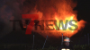 Nächtlicher Großeinsatz in Apen: Ein Bungalow stand in Flammen. PKW-Fahrer sah den Brand während der Fahrt und alarmierte die Rettungskräfte — Die Nachbarn mussten während der Löscharbeiten ihre Häuser verlassen: Hausbewohner waren im Urlaub und haben ihr Hab und Gut verloren 