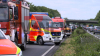 Crash auf der A1 - Rettungshubschrauber landet auf Autobahn - mehrere Personen werden verletzt - Autobahn anderthalb Stunden voll gesperrt - Pkw stark deformiert: 