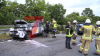 Crash auf der A1 - Rettungshubschrauber landet auf Autobahn - mehrere Personen werden verletzt - Autobahn anderthalb Stunden voll gesperrt - Pkw stark deformiert: 