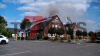 Schwarze Rauchsäule über Rheine - Großeinsatz für Feuerwehr - gewaltiges Feuer hält Feuerwehr in Atem - drei Drehleitern im Einsatz - über 120 Einsatzkräfte vor Ort: Das Feuer entfachte sich in der Nacht erneut