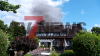 Schwarze Rauchsäule über Rheine - Großeinsatz für Feuerwehr - gewaltiges Feuer hält Feuerwehr in Atem - drei Drehleitern im Einsatz - über 120 Einsatzkräfte vor Ort: Das Feuer entfachte sich in der Nacht erneut