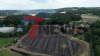 Flächenbrand breitet sich rasant aus – 1,5 Hektar Getreidefeld in Flammen - Feuer greift auf Baumfläche über - Wind entfacht schnell Großbrand, so Feuerwehr - NINA-Warnung wegen Rauch - Sichtbehinderungen durch Rauch - Luftbildaufnahmen zeigen Ausmaß des Brandes: 