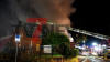 Wohnhaus in Vollbrand - rund 100 Feuerwehrkräfte im Großeinsatz - Binnen fünf Minuten in Vollbrand - Flammen erfassen Wohnhaus und Schuppen - Vollalarm für die Feuerwehr - Wohnhaus kurz nach Eintreffen der Feuerwehr in Vollbrand - Feuerwehr kämpft mit acht Rohren gegen die Flammen - Bevölkerung über NINA gewarnt: 