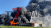 Ein Lager mit Kunststoffabfällen steht in Flammen - Die Feuerwehr kämpft mit über 200 Einsatzkräften gegen die Flammen - Brand noch nicht unter Kontrolle
: 