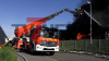 Ein Lager mit Kunststoffabfällen steht in Flammen - Die Feuerwehr kämpft mit über 200 Einsatzkräften gegen die Flammen - Brand noch nicht unter Kontrolle
: 