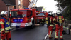 Innenangriff für die Feuerwehr nicht mehr möglich - Gebäude steht seit vielen Jahren leer - Drehleiter im Löscheinsatz - Keine Personen verletzt: 