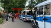 Über 1000 türkische Staatsbürger kamen am Abend zum türkischen Generalkonsulat in der Spandauer Heerstraße um ihre Stimme zum zweiten Wahlgang abgeben. : 