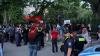 Über 1000 türkische Staatsbürger kamen am Abend zum türkischen Generalkonsulat in der Spandauer Heerstraße um ihre Stimme zum zweiten Wahlgang abgeben. : 