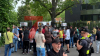 Über 1000 türkische Staatsbürger kamen am Abend zum türkischen Generalkonsulat in der Spandauer Heerstraße um ihre Stimme zum zweiten Wahlgang abgeben. : 