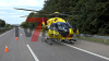 Auto, Kleintransporter und Wohnmobil kollidieren auf der A1 - Feuerwehr kann Entstehungsbrand an der Böschung schnell löschen - Glücklicherweise keiner eingeklemmt
Unfallhergang nicht bekannt - Feuerwehr braucht einige Zeit, um Unfallstelle zu sichten, die sich auf mehrere hundert Meter erstreckt - Rettungshubschrauber vor Ort: 