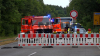 Verirrter Lastwagen auf gesperrter Bundesstraße - Wendemanöver führt zu Brand - Knochentrockener Grünstreifen fängt Feuer - Schnelle Reaktion der Feuerwehr verhindert Schlimmeres - Polizei bestätigt: Fahrer hatte gesperrten Bereich befahren: 