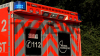 Auto, Kleintransporter und Wohnmobil kollidieren auf der A1 - Feuerwehr kann Entstehungsbrand an der Böschung schnell löschen - Glücklicherweise keiner eingeklemmt
Unfallhergang nicht bekannt - Feuerwehr braucht einige Zeit, um Unfallstelle zu sichten, die sich auf mehrere hundert Meter erstreckt - Rettungshubschrauber vor Ort: 
