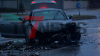Audi-Fahrer fährt zu schnell an der Polizei vorbei - Polizei wendet und gibt dem Audi-Fahrer das Anhalte Signal - dieses missachtet der 27-jährige Audi-Fahrer und gibt gas - Polizei nimmt die Verfolgung auf - Fahrer fährt über mehrere rote Ampeln - Polizei fährt mit 120km/h hinter dem Fahrzeug, der noch deutlich schneller unterwegs war - Mann möchte nach links abbiegen und rast in den Gegenverkehr - Taxifahrer kann in letzter Sekunde ausweichen, jedoch prallt der Audi in einen anderen Audi - beide Fahrer werden lebensgefährlich verletzt - Staatsanwaltschaft eingeschaltet: Feuerwehr muss feststellen, dass in dem zweiten Unfallwagen der eigene Kamerad lebensgefährlich verletzt wurde - Der Feuerwehrmann und Familienvater, war auf dem Weg zum Dienst.