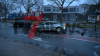 Audi-Fahrer fährt zu schnell an der Polizei vorbei - Polizei wendet und gibt dem Audi-Fahrer das Anhalte Signal - dieses missachtet der 27-jährige Audi-Fahrer und gibt gas - Polizei nimmt die Verfolgung auf - Fahrer fährt über mehrere rote Ampeln - Polizei fährt mit 120km/h hinter dem Fahrzeug, der noch deutlich schneller unterwegs war - Mann möchte nach links abbiegen und rast in den Gegenverkehr - Taxifahrer kann in letzter Sekunde ausweichen, jedoch prallt der Audi in einen anderen Audi - beide Fahrer werden lebensgefährlich verletzt - Staatsanwaltschaft eingeschaltet: Feuerwehr muss feststellen, dass in dem zweiten Unfallwagen der eigene Kamerad lebensgefährlich verletzt wurde - Der Feuerwehrmann und Familienvater, war auf dem Weg zum Dienst.