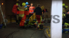 85-jährige verwechselt Gas und Bremse, fährt durch die Schranke und mehrere Meter runter Richtung Tiefgarage und kommt vor einer Mauer zum Stehen - Frau wird in ihrem Fahrzeug eingeklemmt und muss von der Berufsfeuerwehr befreit werden - Crashrettung - Die Frau erliegt im Krankenhaus ihren Verletzungen.: Glücklicherweise fährt niemand zum Unfallzeitpunkt die Tiefgarage hoch.