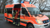 Feuerwehr errichtet einen Damm um die Straßen zu schützen - Teil der Bundesstraße B402 weggebrochen - Zeltplätze und weitere Objekte sind vom Wasser eingenommen - O-Ton Platzwart Haselünne: 