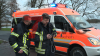Feuerwehr errichtet einen Damm um die Straßen zu schützen - Teil der Bundesstraße B402 weggebrochen - Zeltplätze und weitere Objekte sind vom Wasser eingenommen - O-Ton Platzwart Haselünne: 