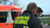 Feuerwehr errichtet einen Damm um die Straßen zu schützen - Teil der Bundesstraße B402 weggebrochen - Zeltplätze und weitere Objekte sind vom Wasser eingenommen - O-Ton Platzwart Haselünne: 
