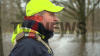 Feuerwehr errichtet einen Damm um die Straßen zu schützen - Teil der Bundesstraße B402 weggebrochen - Zeltplätze und weitere Objekte sind vom Wasser eingenommen - O-Ton Platzwart Haselünne: 