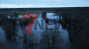 Feuerwehr errichtet einen Damm um die Straßen zu schützen - Teil der Bundesstraße B402 weggebrochen - Zeltplätze und weitere Objekte sind vom Wasser eingenommen - O-Ton Platzwart Haselünne: 