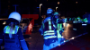 Tumultlage in Solingen - Einsatzkräfte wurden massiv mit Pyrotechnik beschossen und beworfen - 30 bis 40 Personen im Alter zwischen 20-30 Jahren feuern auf Einsatzkräfte - auch von Balkonen verschiedener Häuser wurden sie beschossen - Unbekannte verschanzten sich hinter einer Art Barrikade aus Müllcontainern/Mülltonnen, die sie mit Benzin in Brand setzten: 