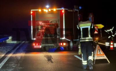 DWD warnt vor Blitzeis! -Zahlreiche Einsätze in der Region um Hannover - Auf der B3 gleich mehrere Unfälle - Streudienst im Dauereinsatz - Auch auf der A2 Höhe Hannover kam es zu einem Unfall aufgrund von Glätte: 